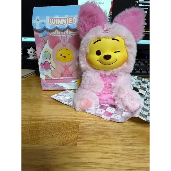PIGLET Winnie Blind Box Miniso - Picture 1 of 6